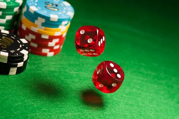 sabaslot European Roulette live dealer studio with spinning wheel